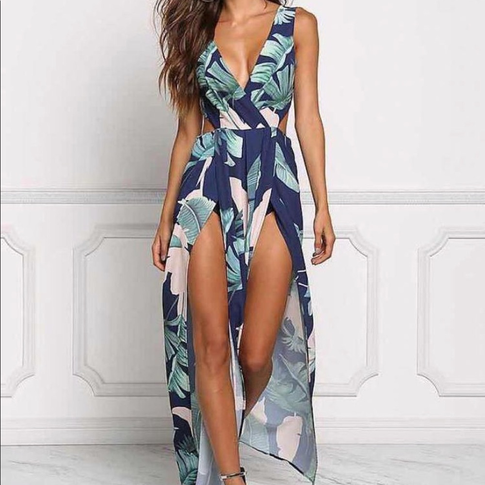 Tropical dress🌴